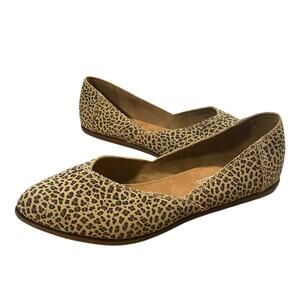 Toms Jutti Womens Shoes 7.5W Beige Brown Suede Animal Print Ballet Flats NEW